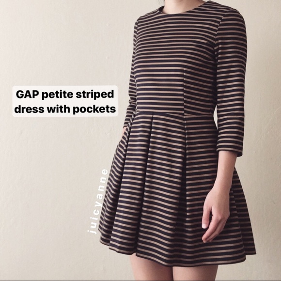 LAST DAY Gap petite striped pleated dress - Picture 3 of 5
